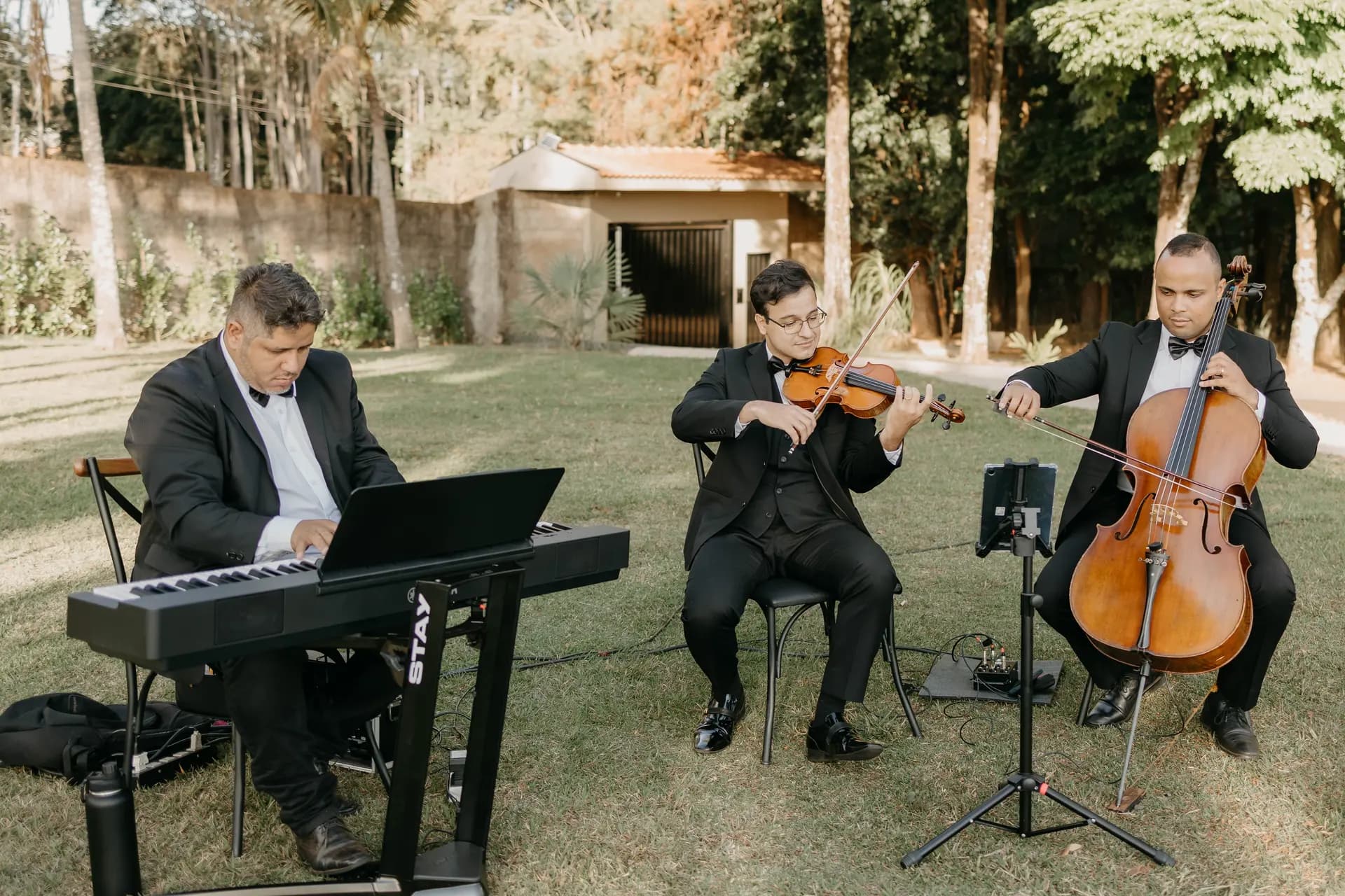 Orquestra Sublime tocando ao vivo na cerimônia